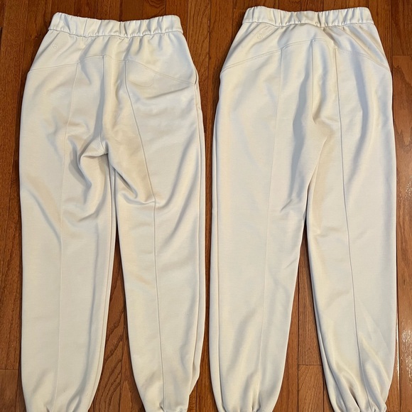 Good Used Condition/ Fair Used Condition Lululemon softstream pants bundle - Picture 5 of 7